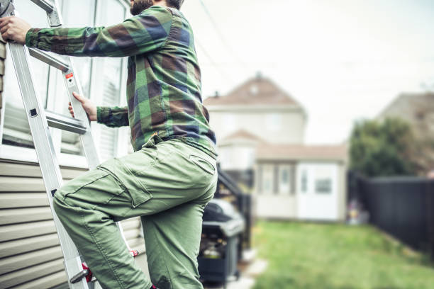 Affordable siding repair and maintenance services in Frazeysburg, OH